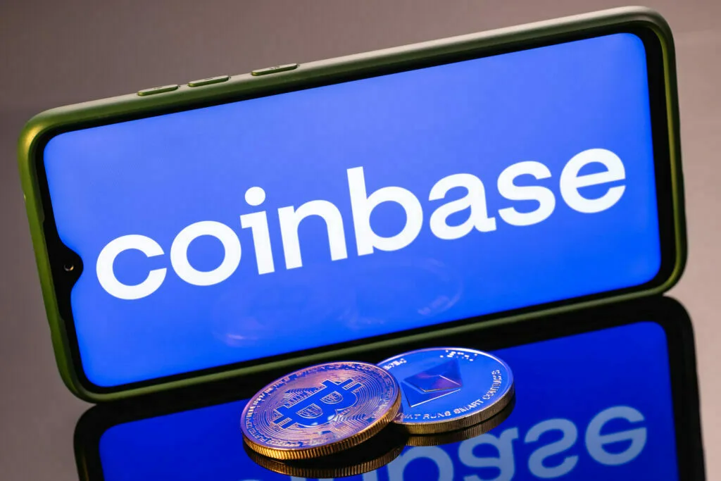 coinbase (coin) slides to new low amid ftx contagion fears | invezz