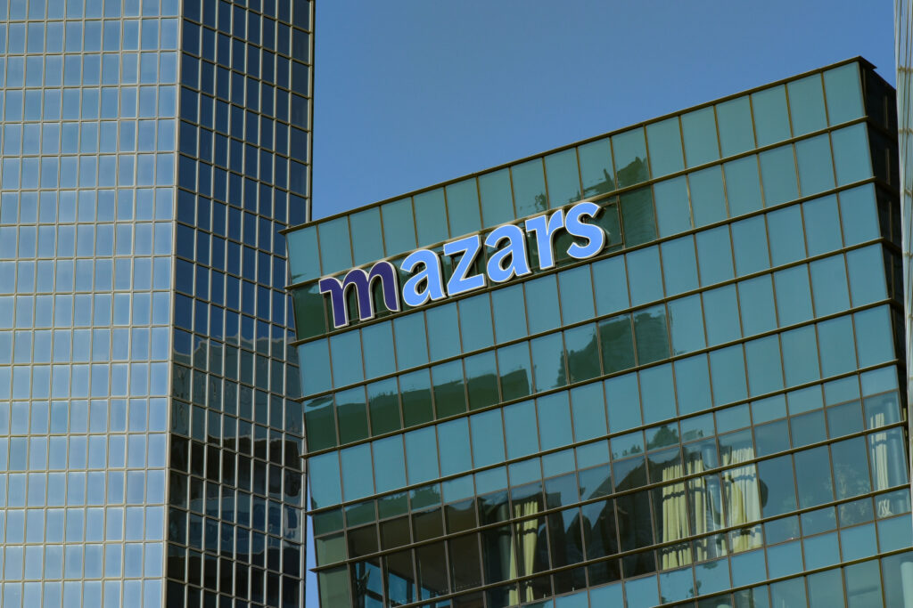 Binance auditor Mazars halts all work with crypto exchanges | Invezz