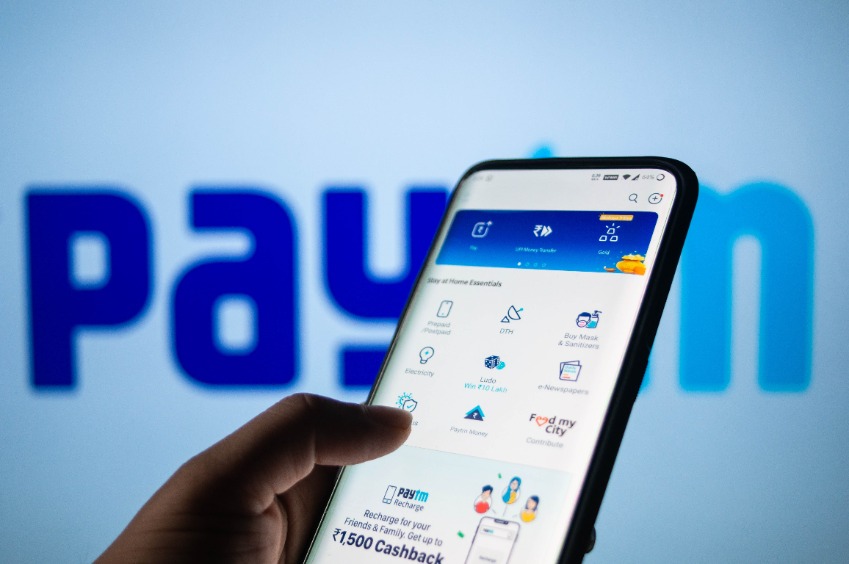 paytm share price has a big upside according to analysts | invezz